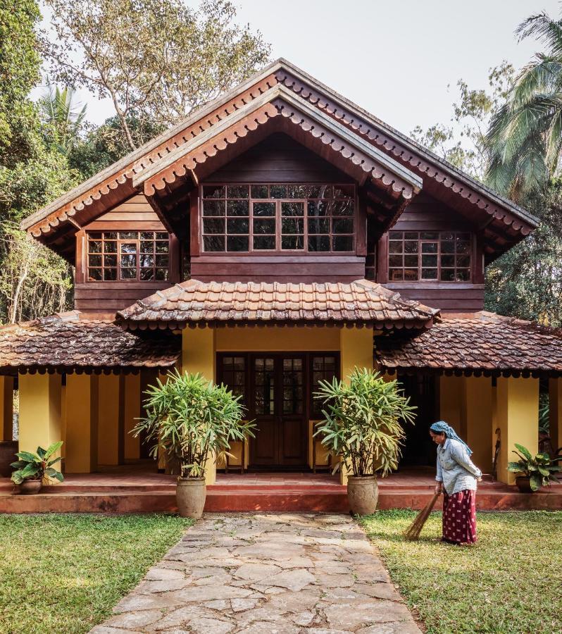 Pepper Trail Hotel Sultan Bathery Exterior photo